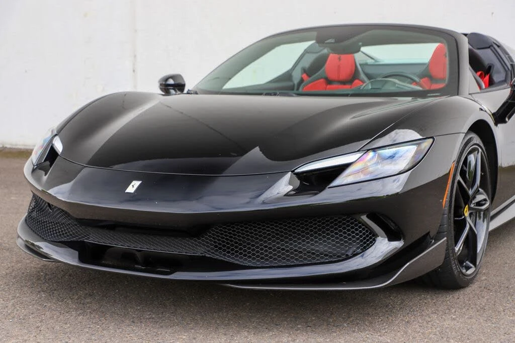 2025 Ferrari 296 GTS - Image 19 of 31