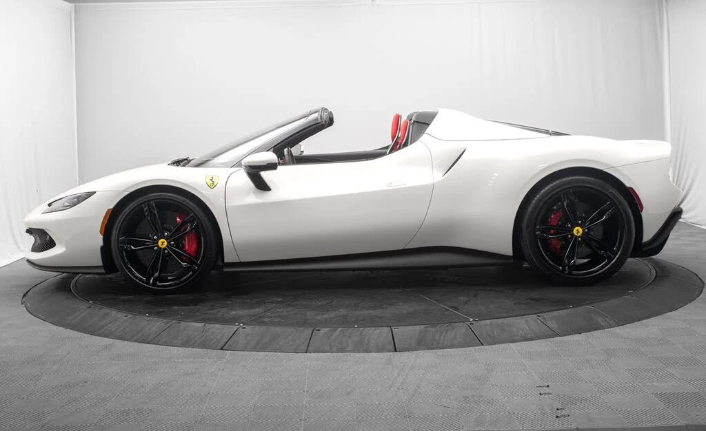 2025 Ferrari 296 GTS - Image 6 of 31