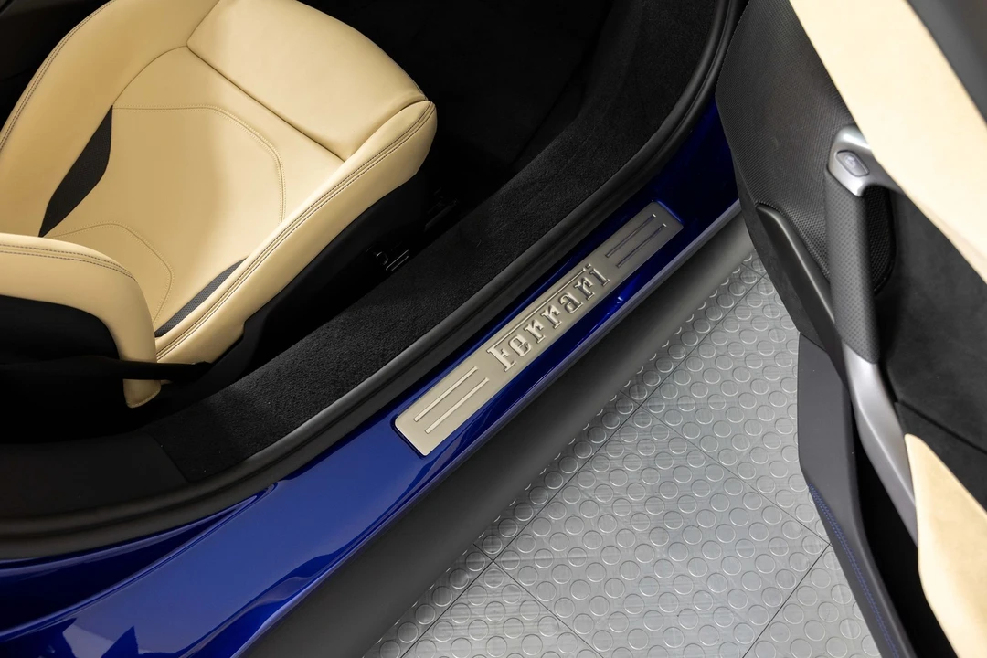 2025 Ferrari - Image 25 of 31