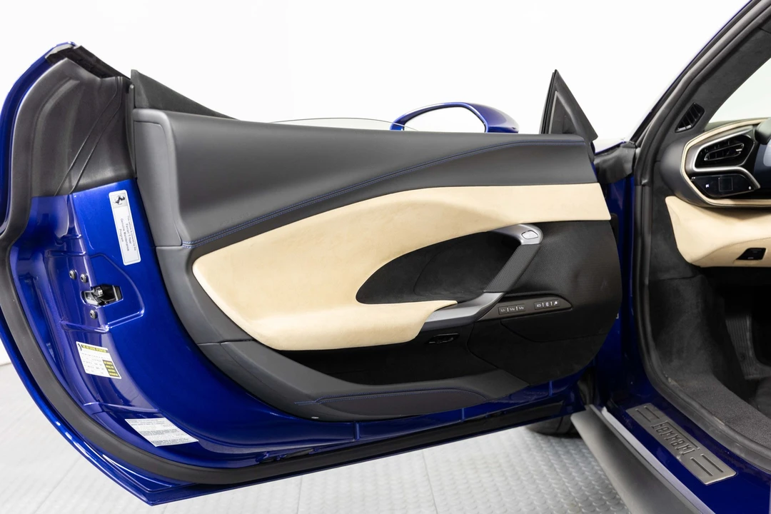 2025 Ferrari - Image 16 of 31