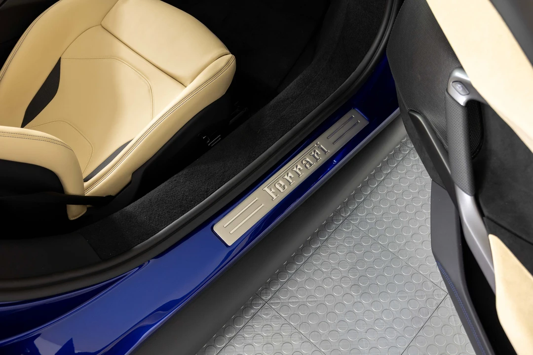 2025 Ferrari 296 GTS - Image 25 of 31