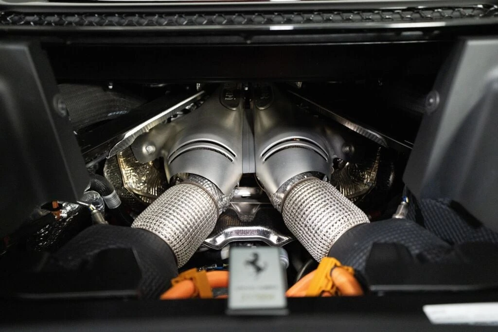 2025 Ferrari 296 GTS - Image 29 of 31