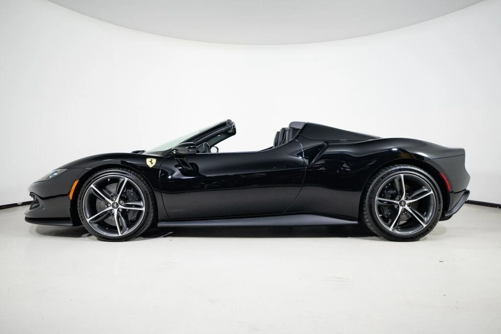 2025 Ferrari 296 GTS - Image 15 of 31