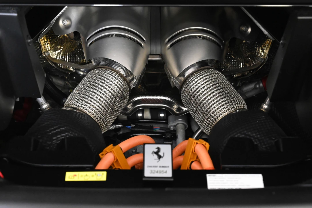 2025 Ferrari 296 GTS - Image 5 of 31