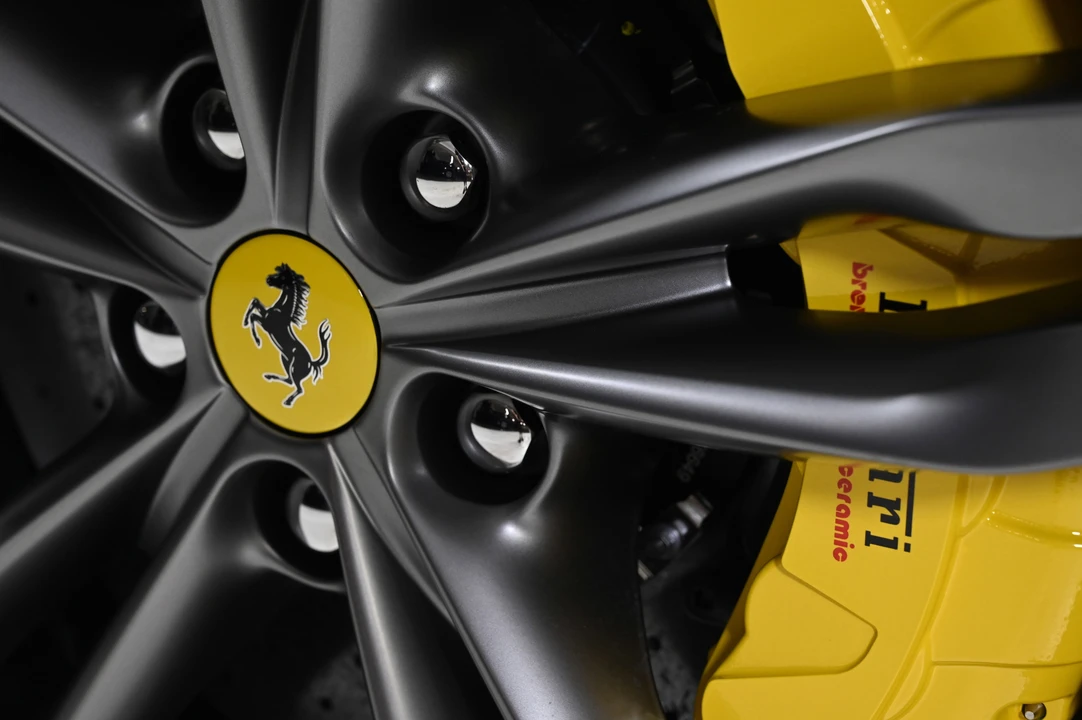 2025 Ferrari 296 GTS - Image 28 of 31