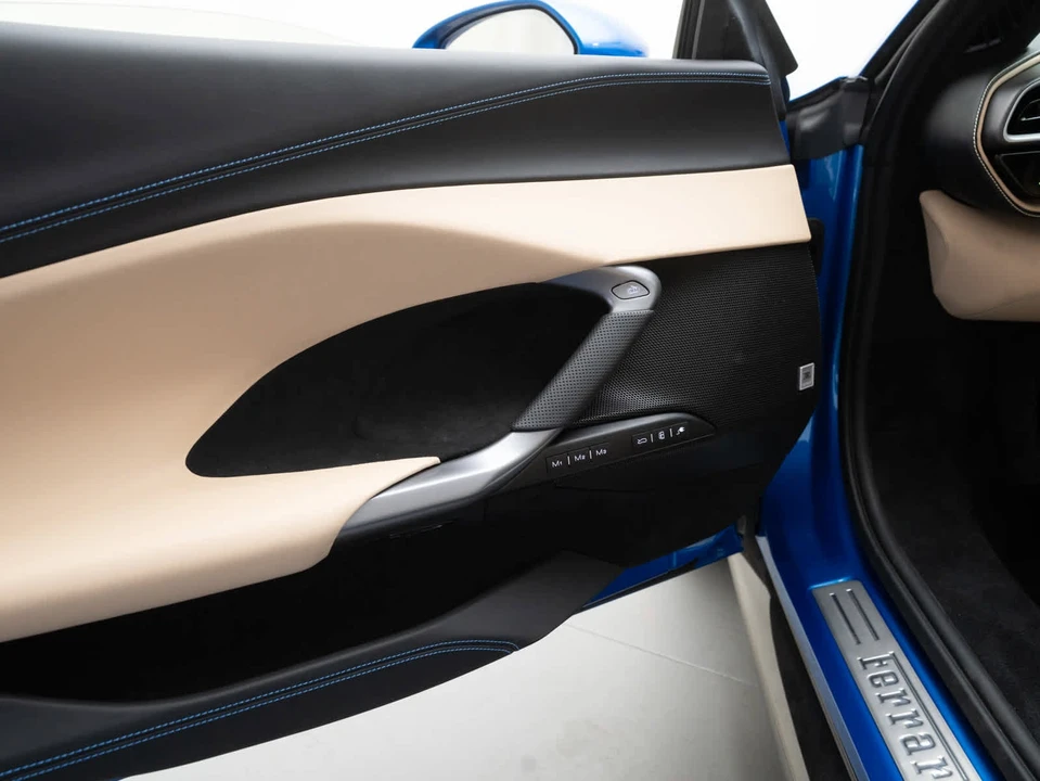 2025 Ferrari 296 GTS - Image 16 of 31