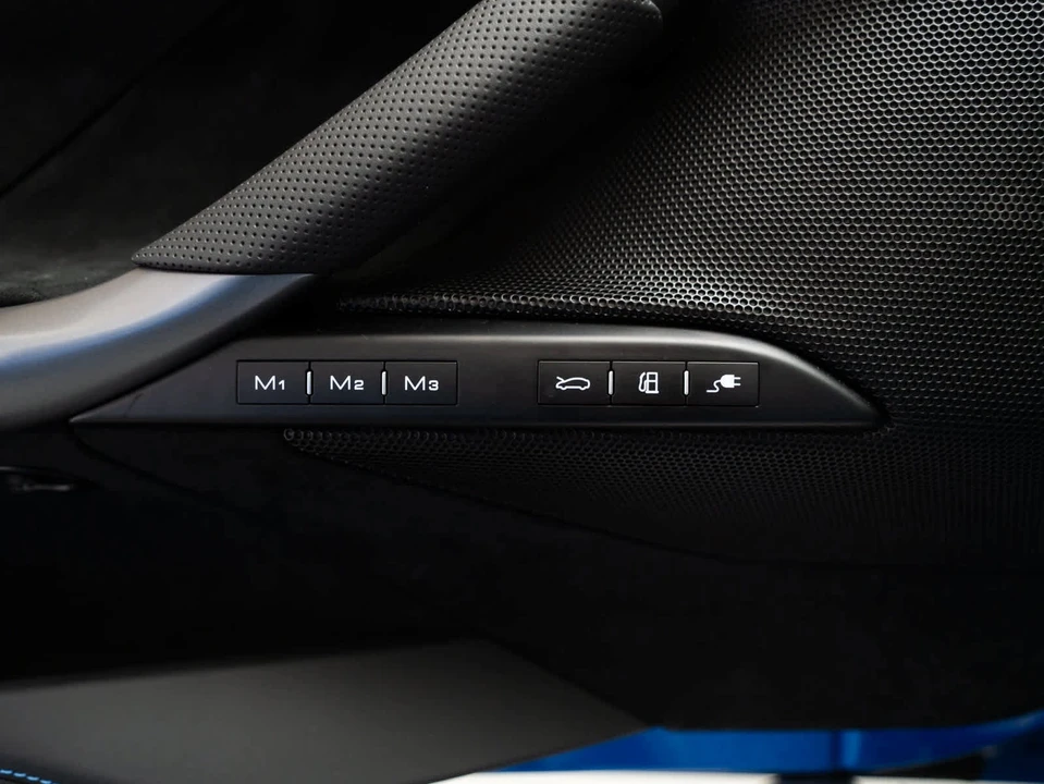 2025 Ferrari 296 GTS - Image 27 of 31