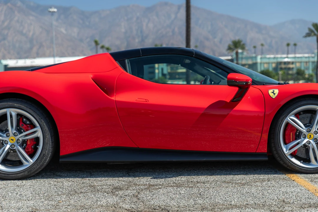 2025 Ferrari 296 GTS - Image 23 of 31