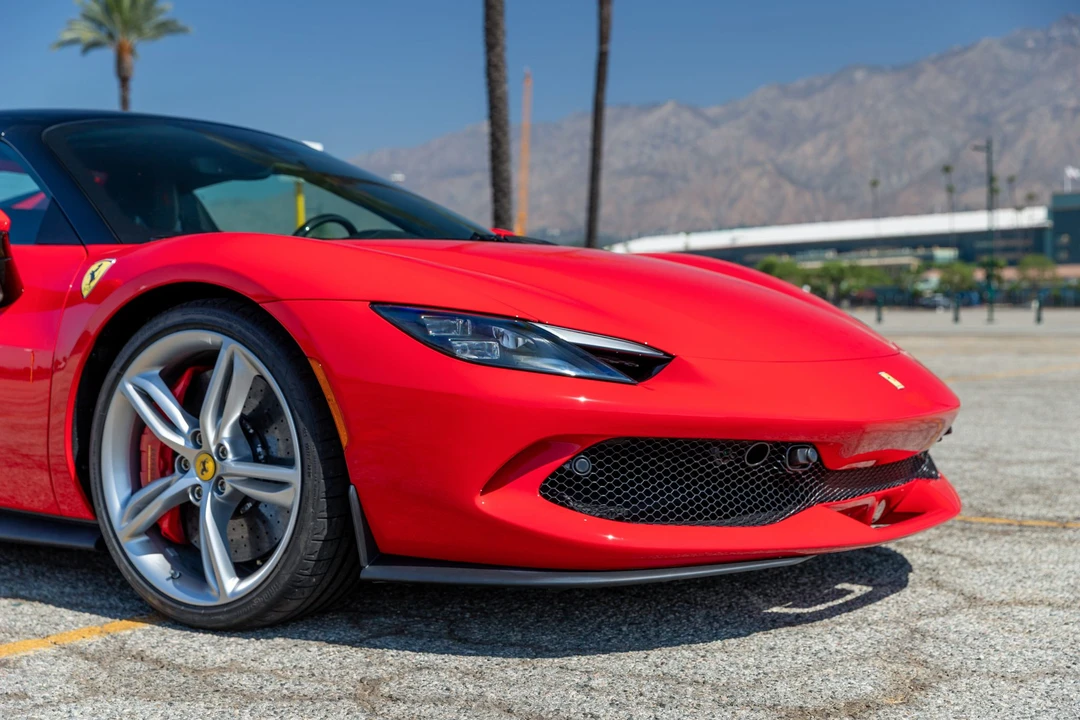 2025 Ferrari 296 GTS - Image 18 of 31