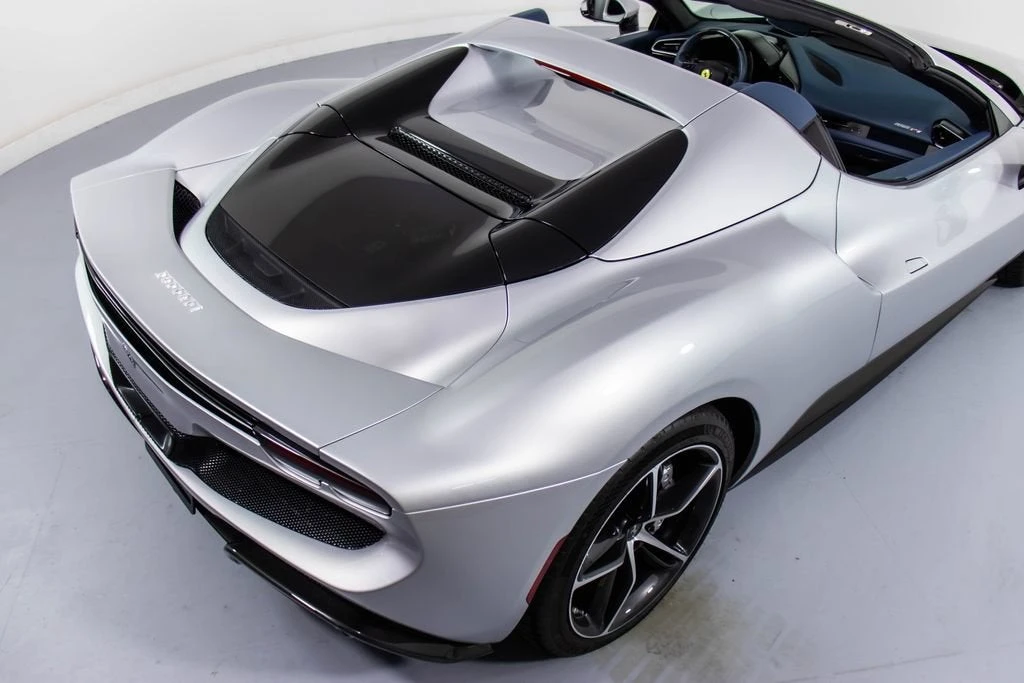 2025 Ferrari 296 GTS - Image 21 of 31