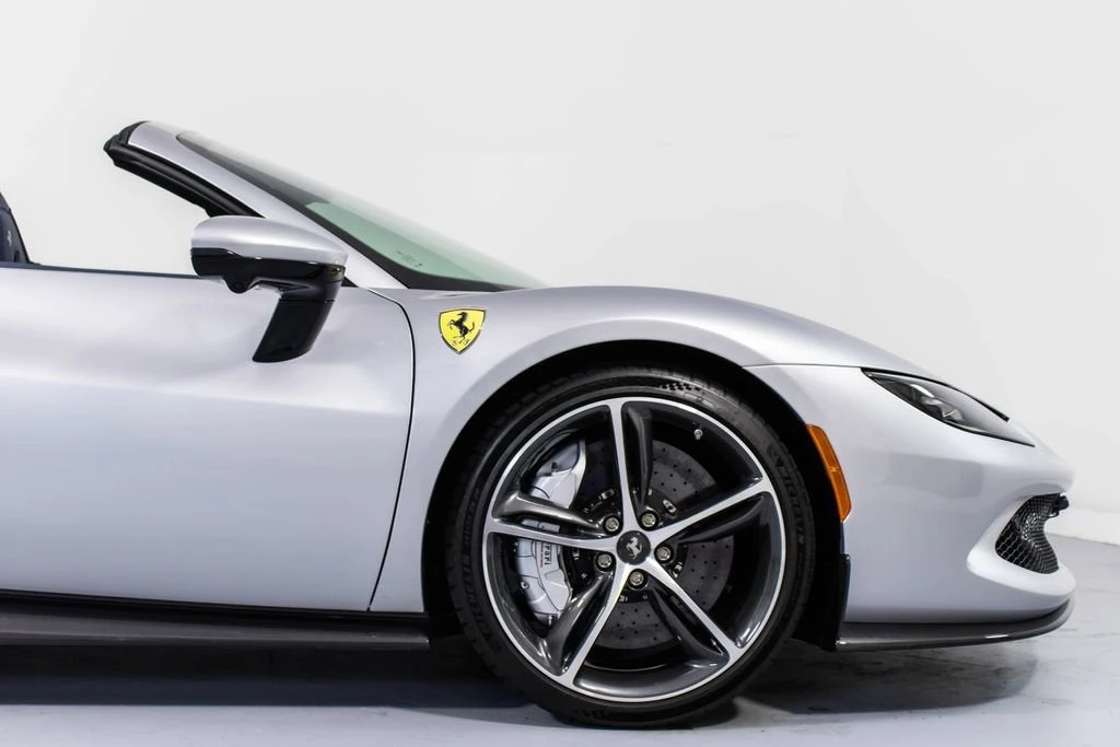 2025 Ferrari 296 GTS - Image 17 of 31