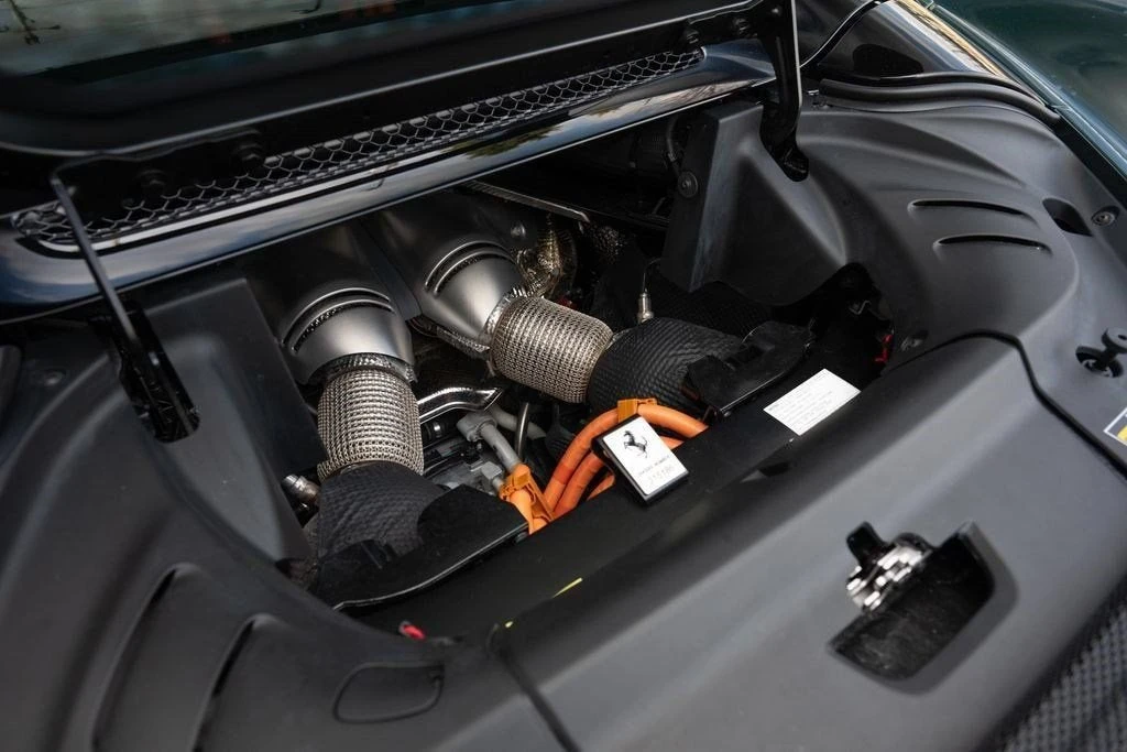 2025 Ferrari 296 GTS - Image 23 of 31