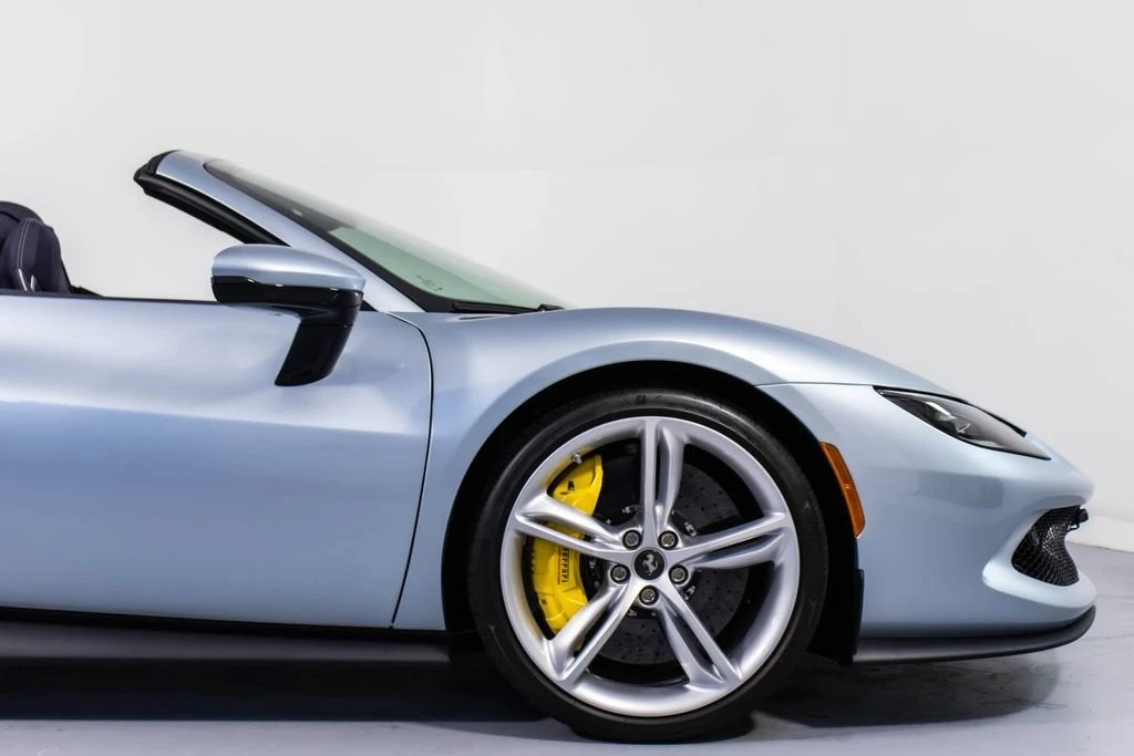2025 Ferrari 296 GTS - Image 17 of 31