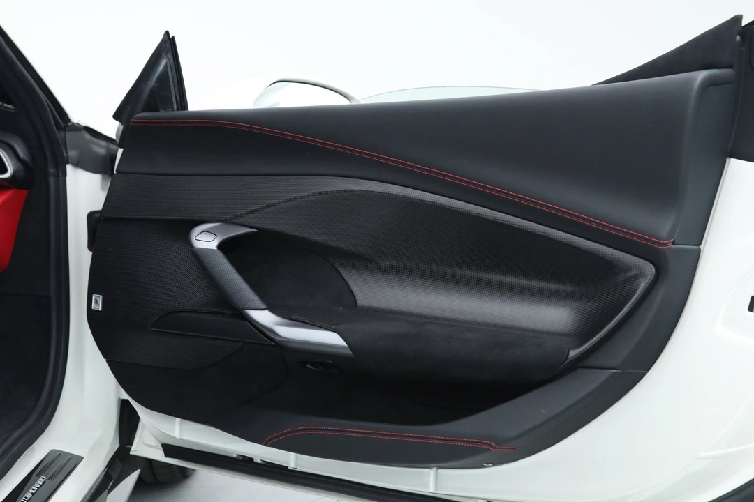 2025 Ferrari 296 GTS - Image 19 of 31