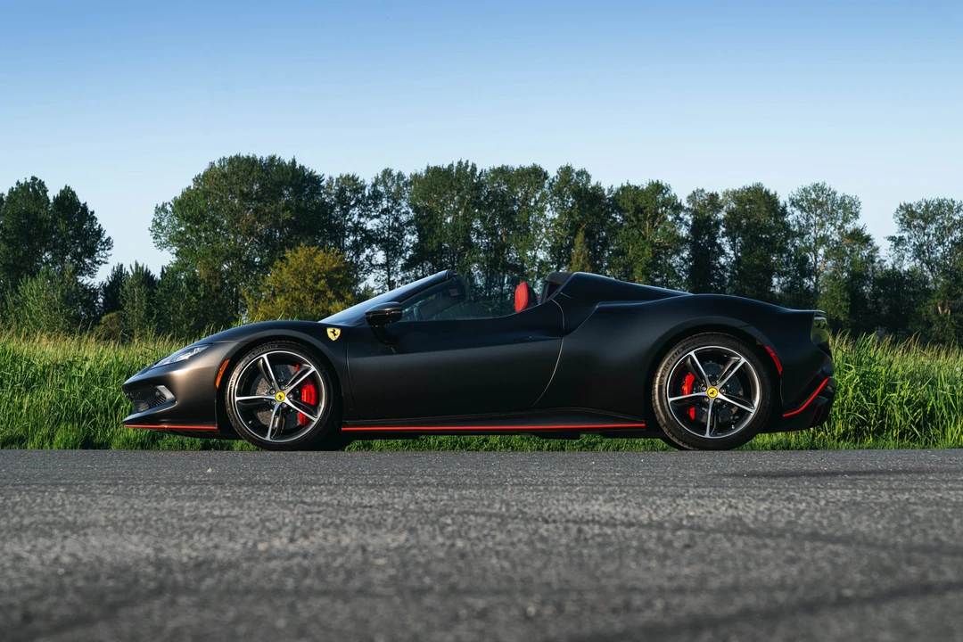 2025 Ferrari 296 GTS - Image 6 of 31