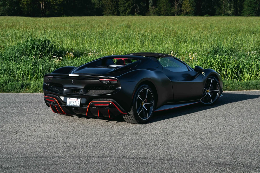 2025 Ferrari 296 GTS - Image 18 of 31