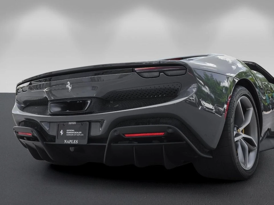 2025 Ferrari 296 GTS - Image 16 of 31
