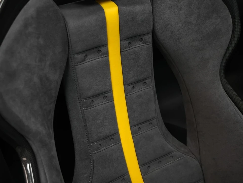 2025 Ferrari 296 GTS - Image 25 of 31
