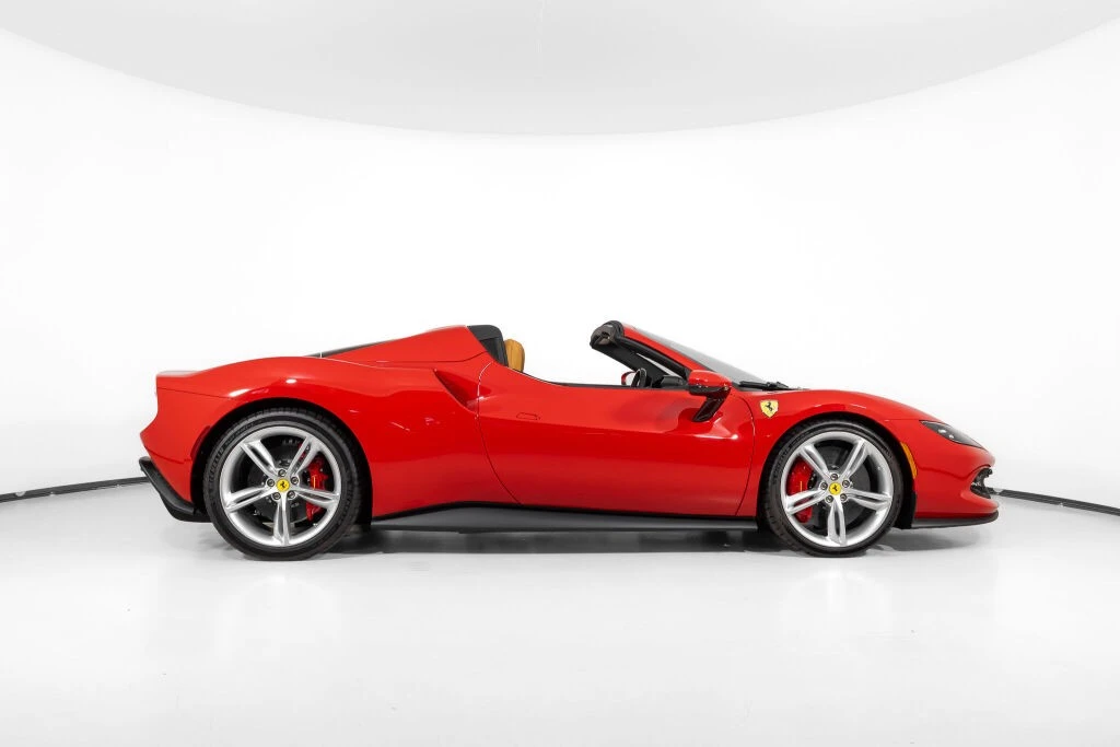 2025 Ferrari 296 GTS - Image 10 of 31