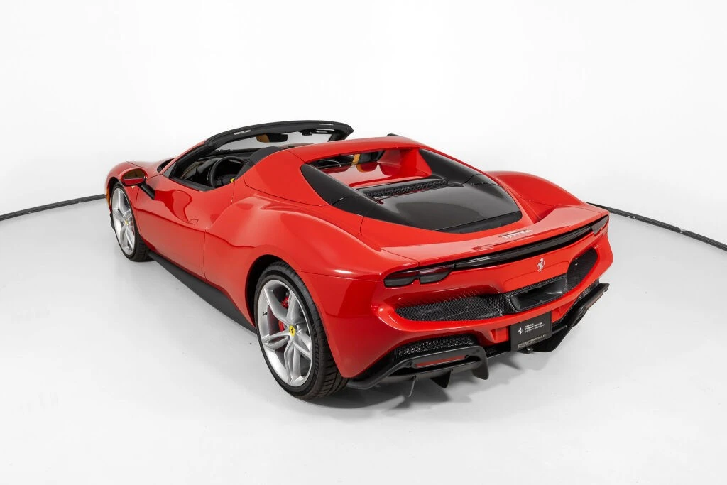 2025 Ferrari 296 GTS - Image 5 of 31