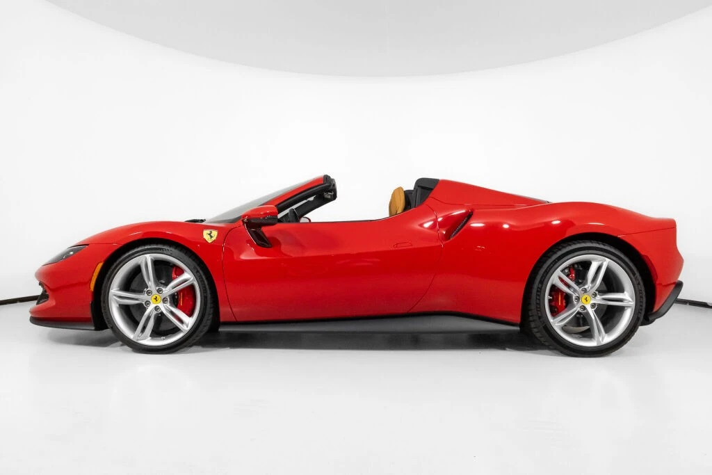 2025 Ferrari 296 GTS - Image 3 of 31