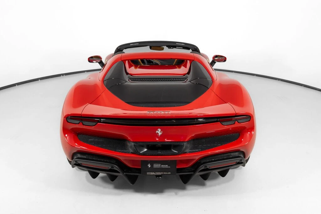 2025 Ferrari 296 GTS - Image 7 of 31