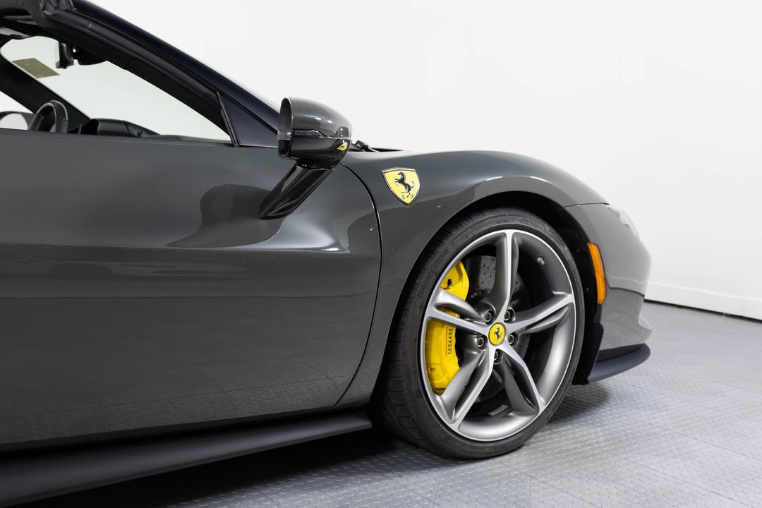 2025 Ferrari 296 GTS - Image 17 of 21
