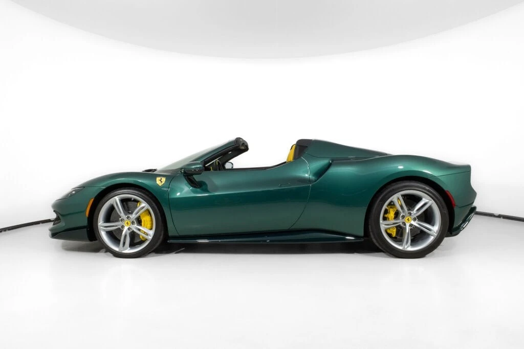 2025 Ferrari 296 GTS - Image 3 of 31
