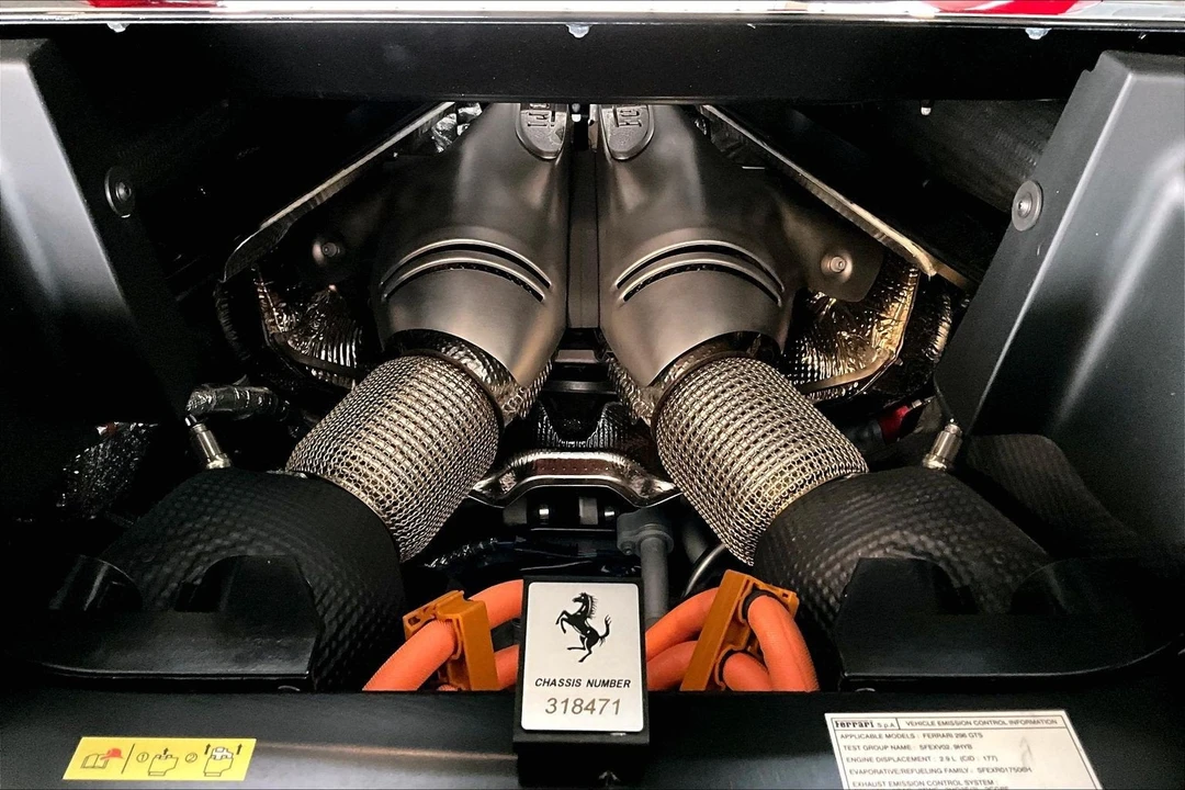 2025 Ferrari 296 GTS - Image 18 of 21