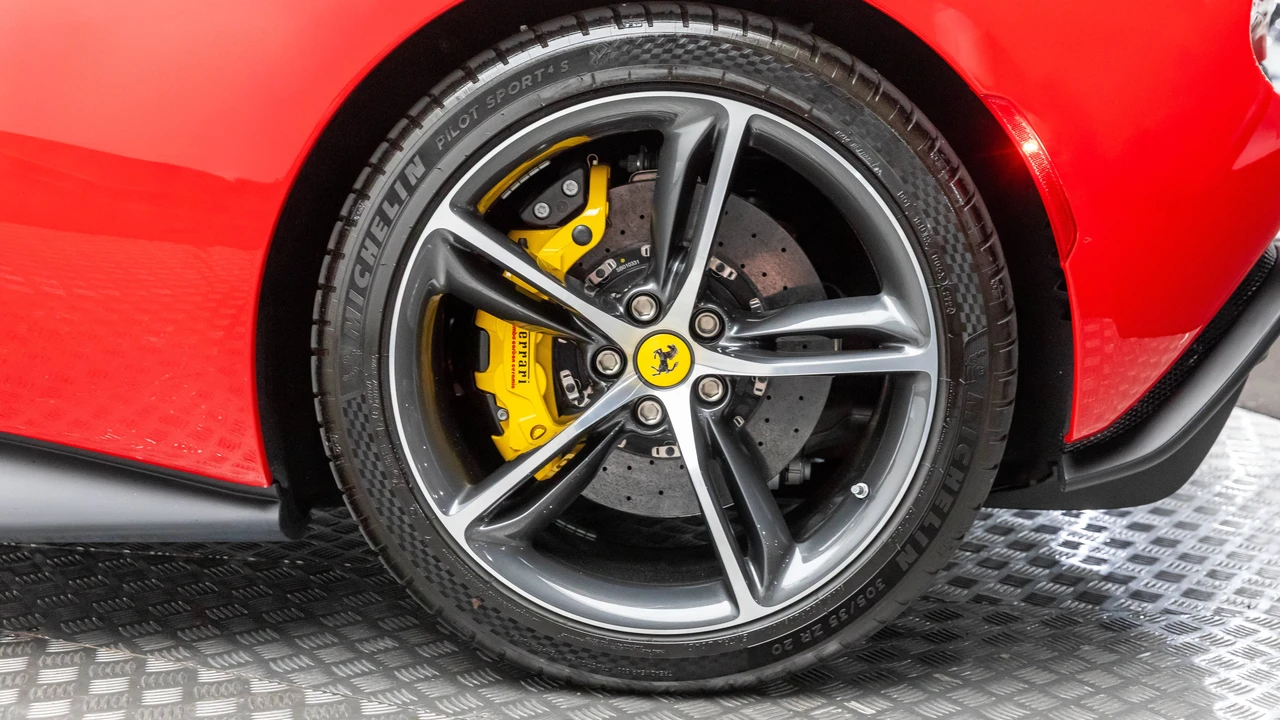2025 Ferrari 296 GTS - Image 27 of 31