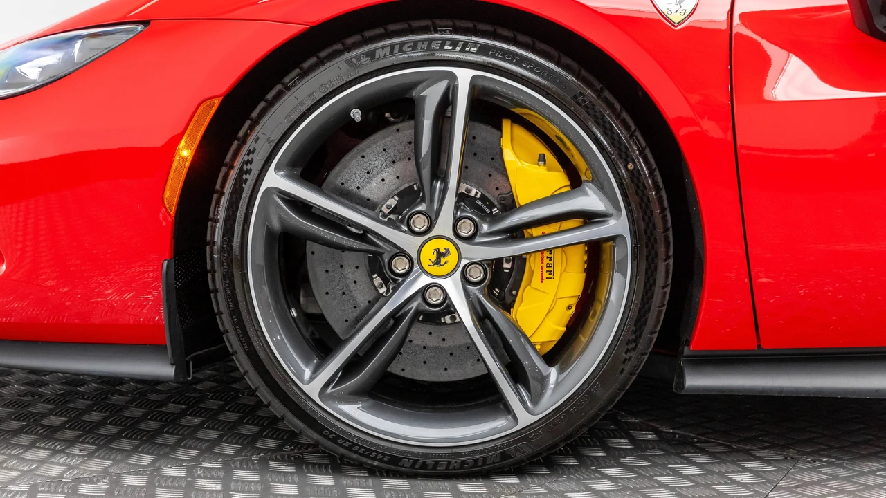 2025 Ferrari 296 GTS - Image 26 of 31