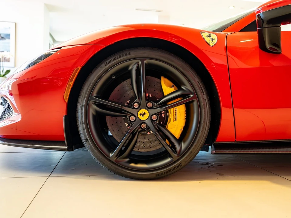 2025 Ferrari 296 GTS - Image 3 of 31