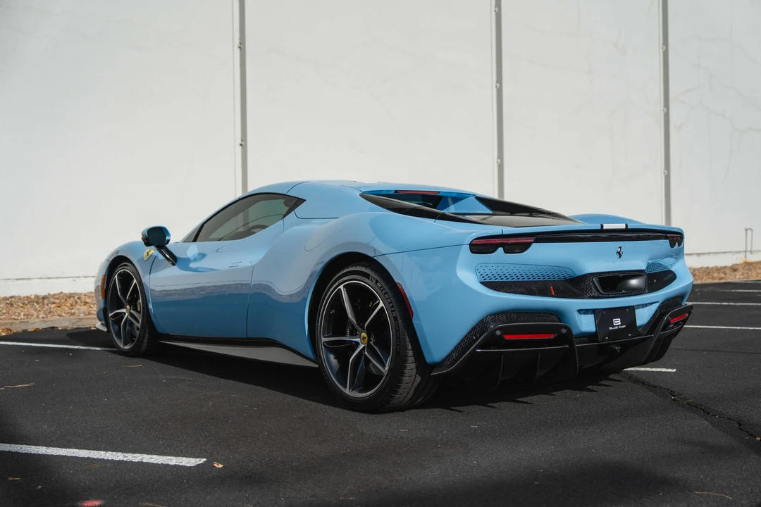 2025 Ferrari 296 GTS - Image 7 of 31