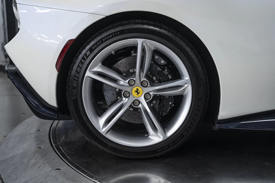 2025 Ferrari 296 GTS - Image 27 of 31
