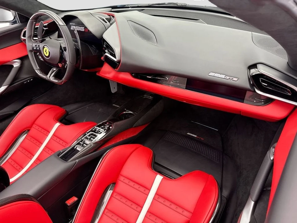 2025 Ferrari 296 GTS - Image 25 of 31