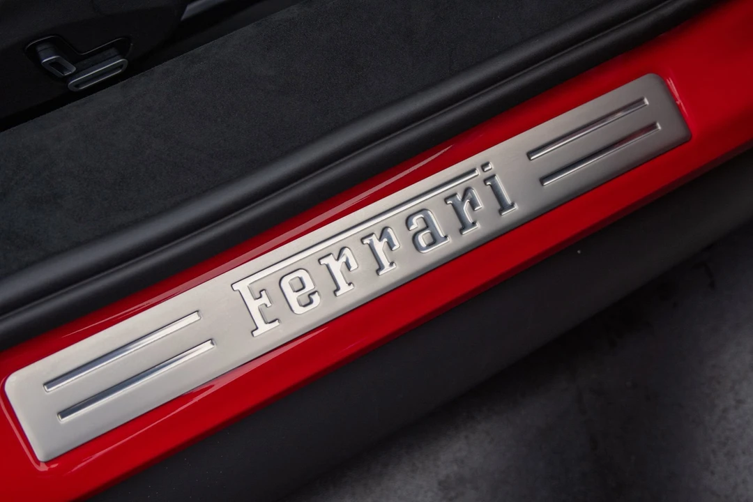 2025 Ferrari 296 GTS - Image 23 of 31