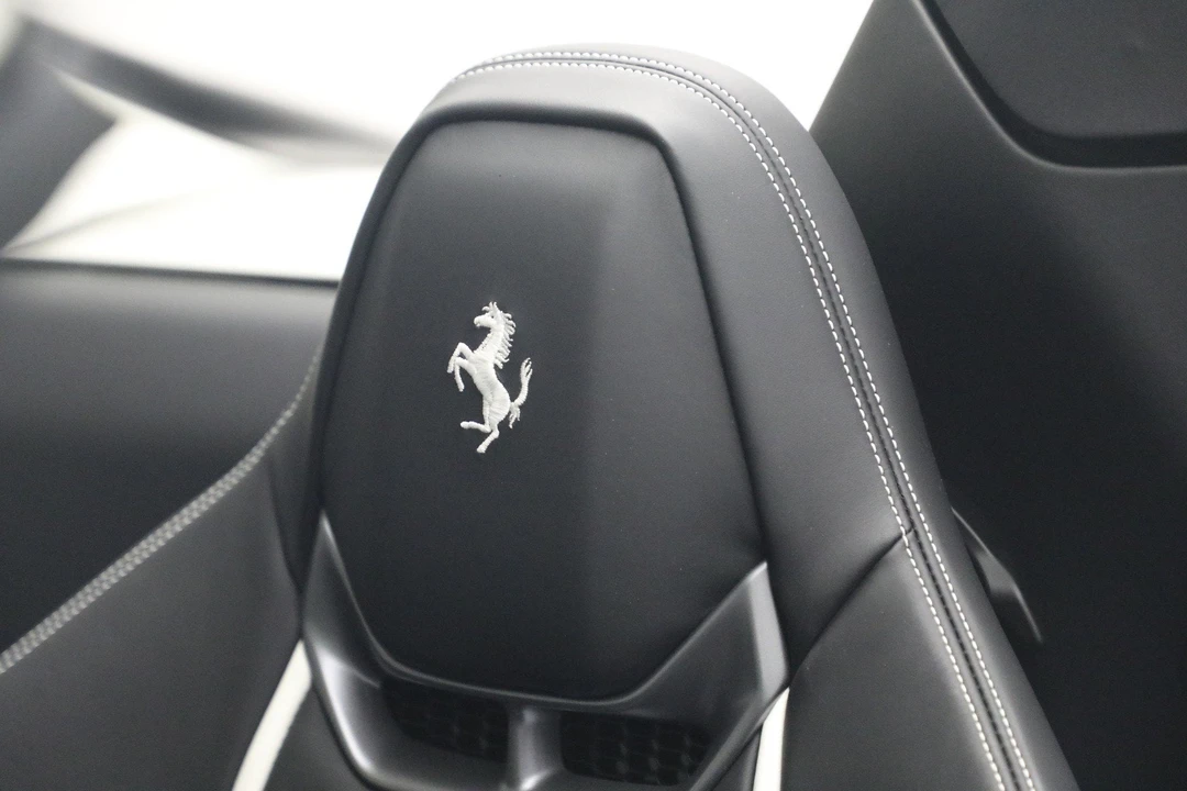 2025 Ferrari 296 GTS - Image 19 of 31