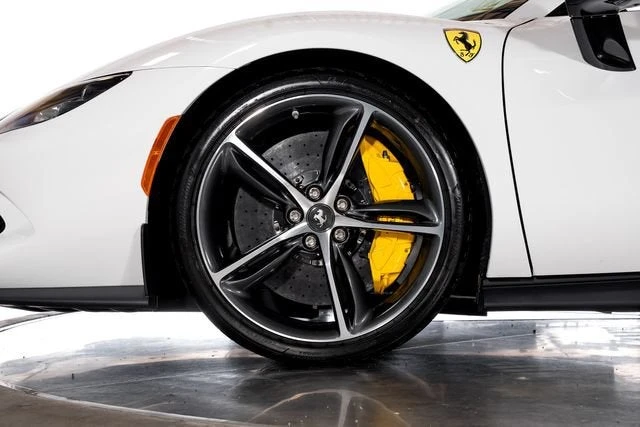 2025 Ferrari 296 GTS - Image 18 of 31