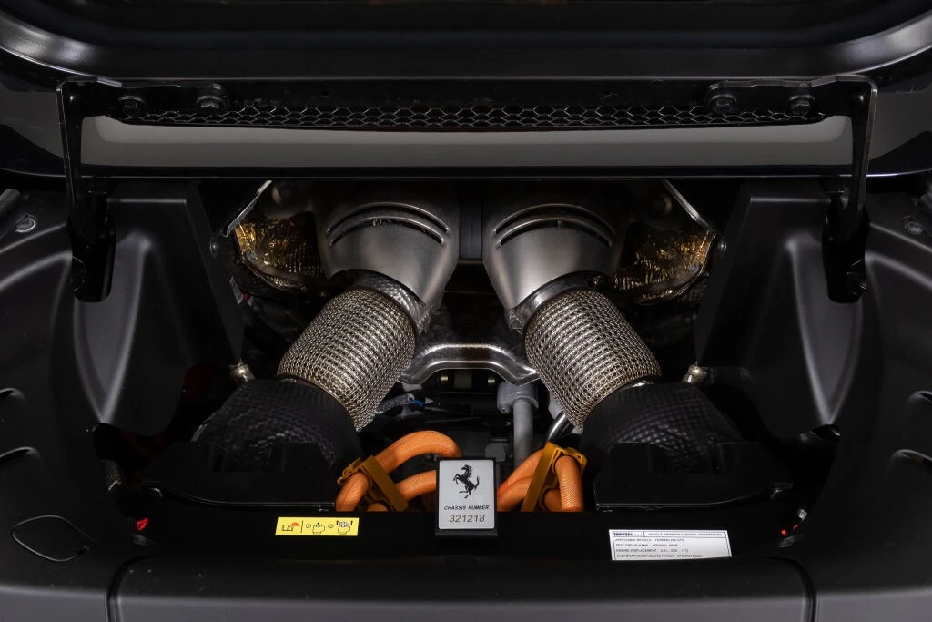 2025 Ferrari 296 GTS - Image 20 of 31