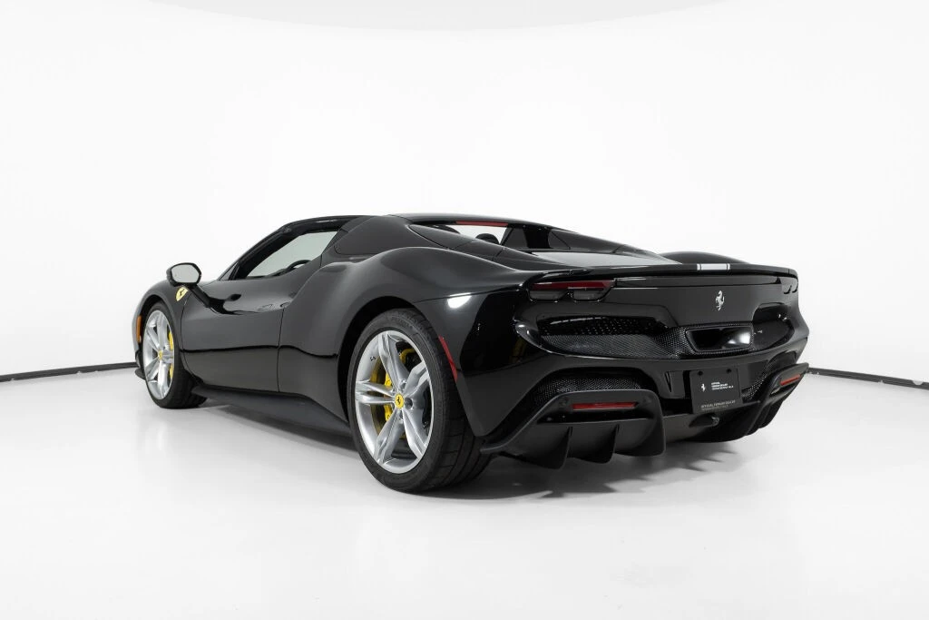2025 Ferrari 296 GTS - Image 4 of 31