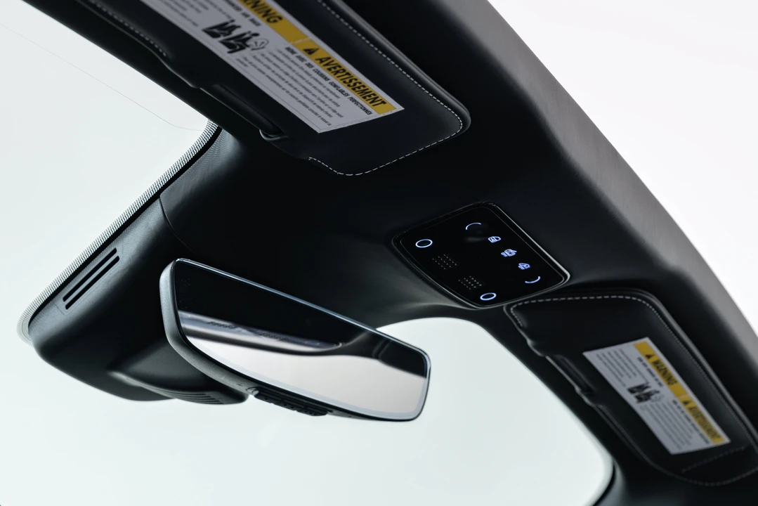 2025 Ferrari 296 GTS - Image 30 of 31