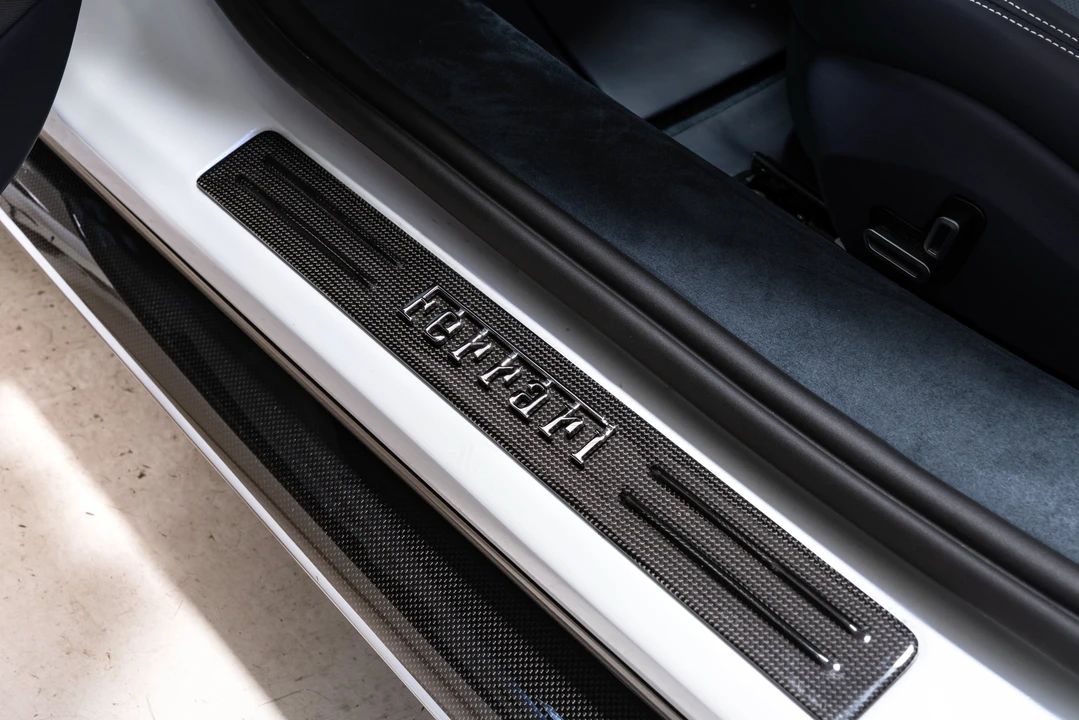 2025 Ferrari 296 GTS - Image 21 of 31