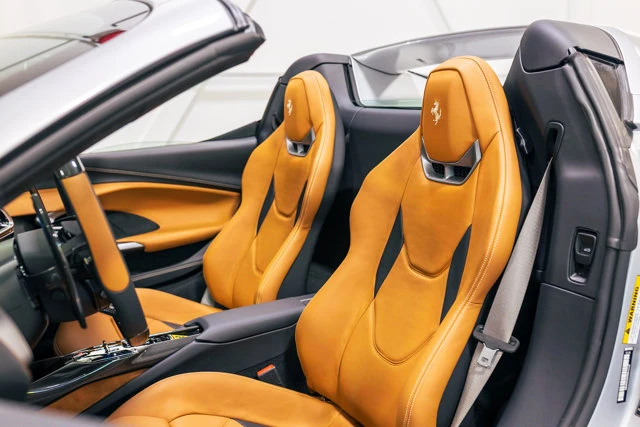 2025 Ferrari 296 GTS - Image 5 of 14