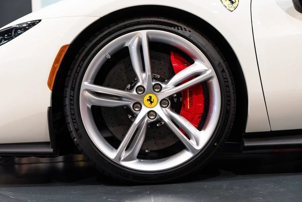 2025 Ferrari 296 GTS - Image 12 of 31