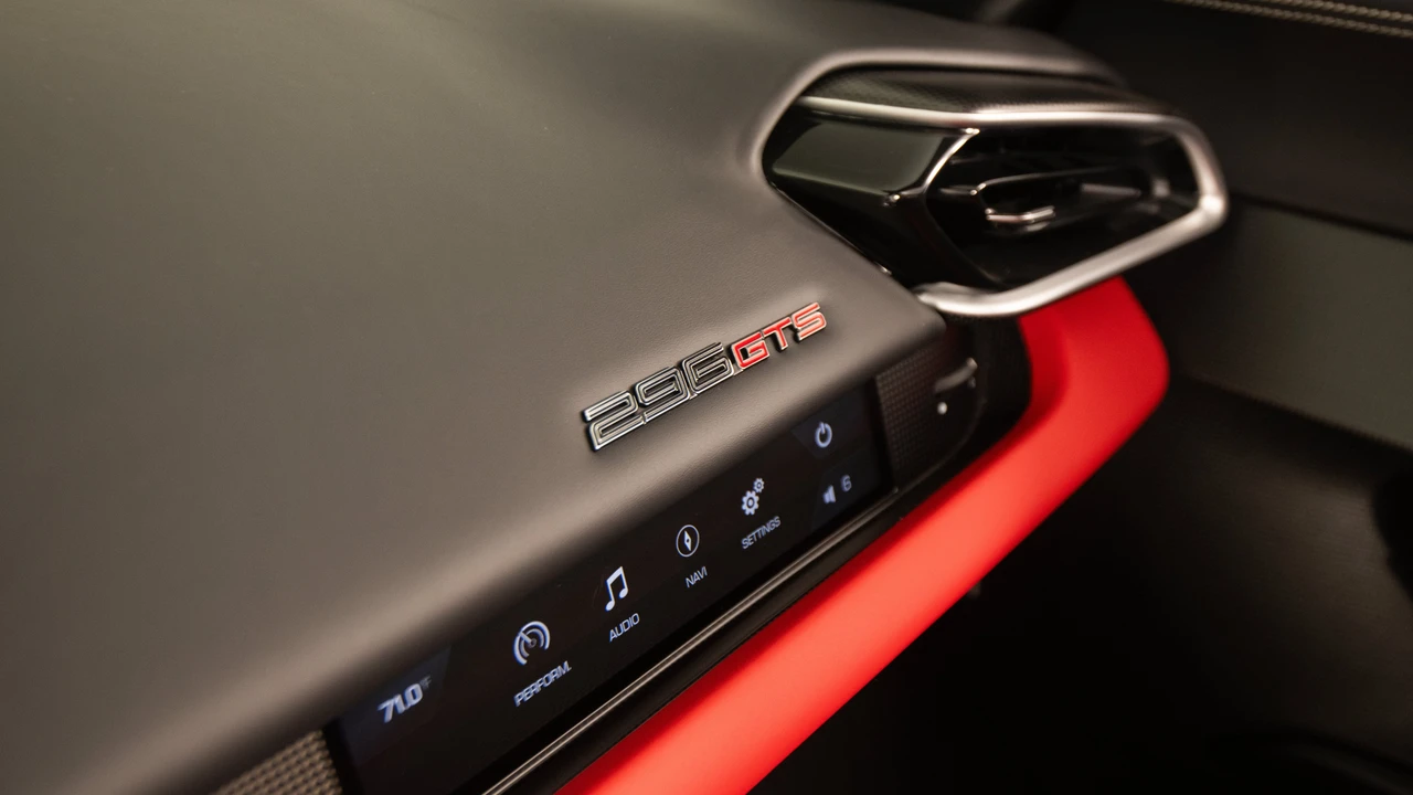 2025 Ferrari 296 GTS - Image 28 of 31