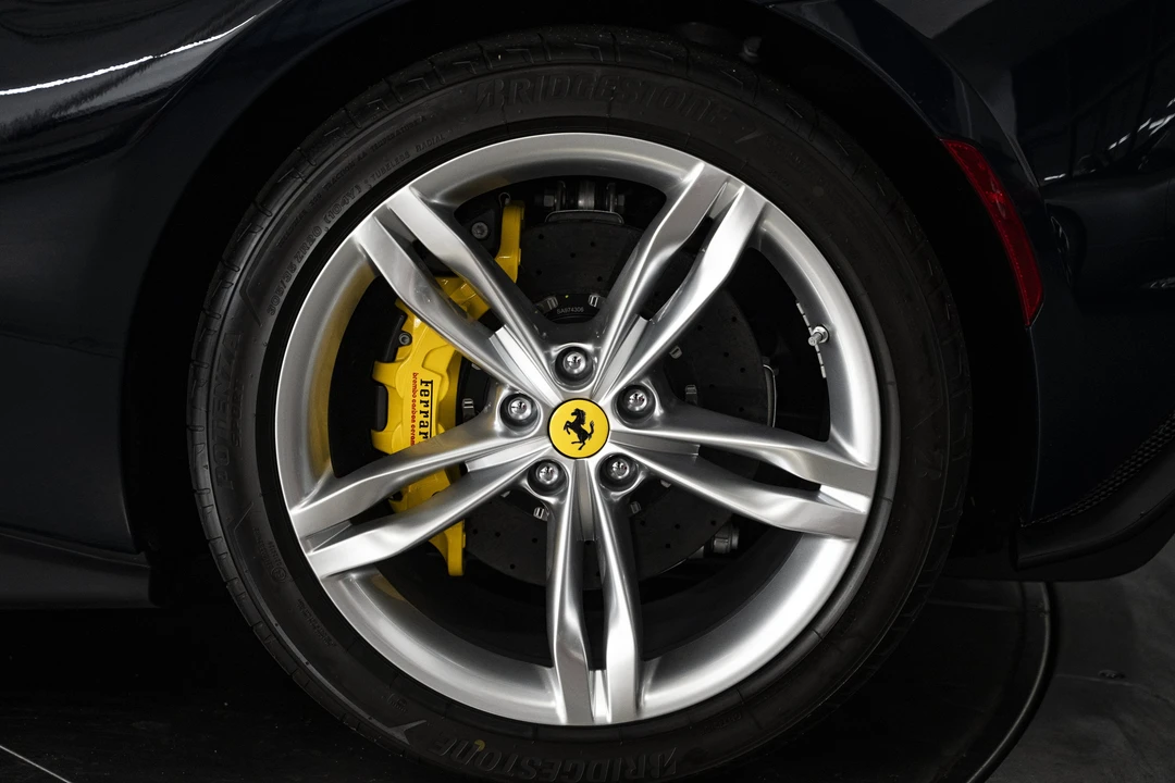 2025 Ferrari 296 GTS - Image 18 of 31