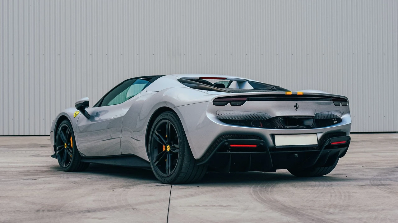 2025 Ferrari 296 GTS - Image 13 of 31
