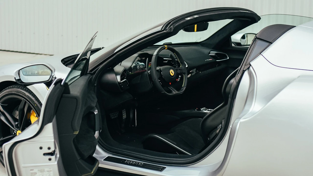 2025 Ferrari 296 GTS - Image 30 of 31