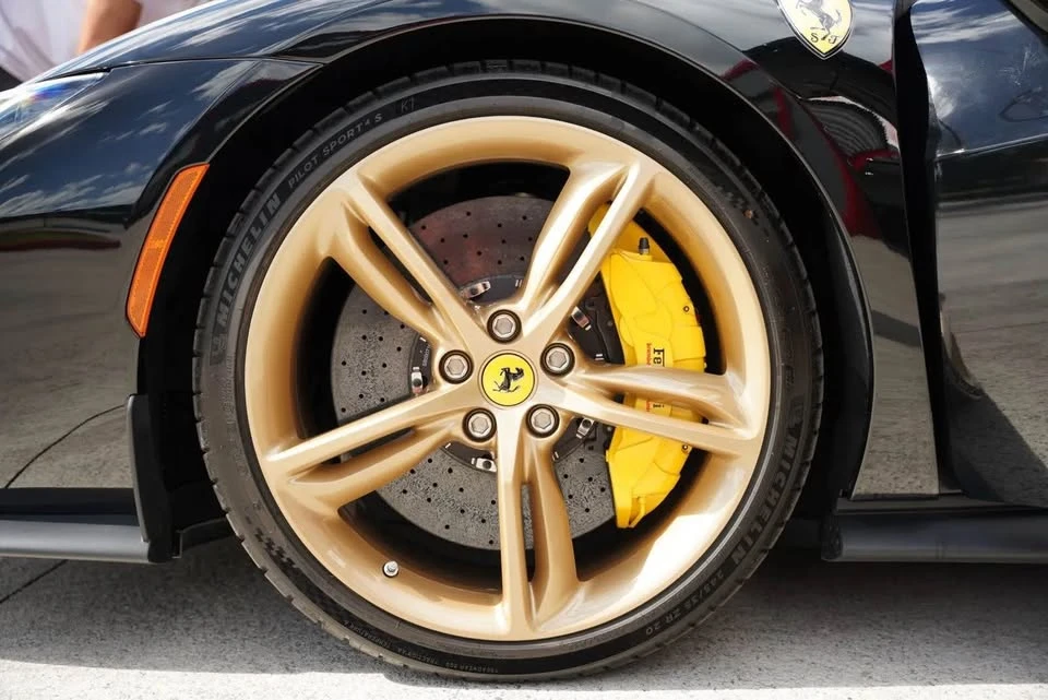 2025 Ferrari 296 GTS - Image 17 of 20