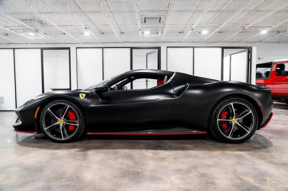 2025 Ferrari 296 GTS - Image 3 of 8